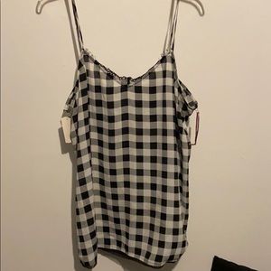 Black and White Tank Top - SIZE XL